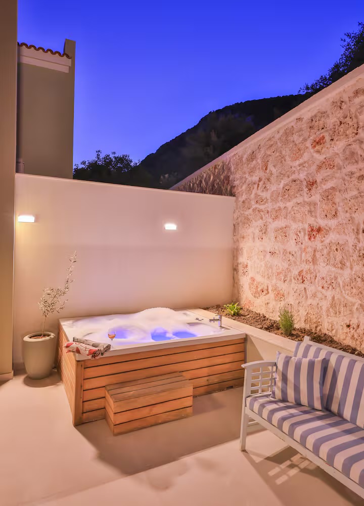 Kaş Look Balayı Villa  710