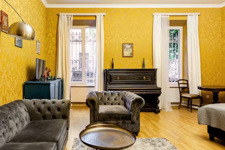 Tiflis Daire Piano Klasik 99501