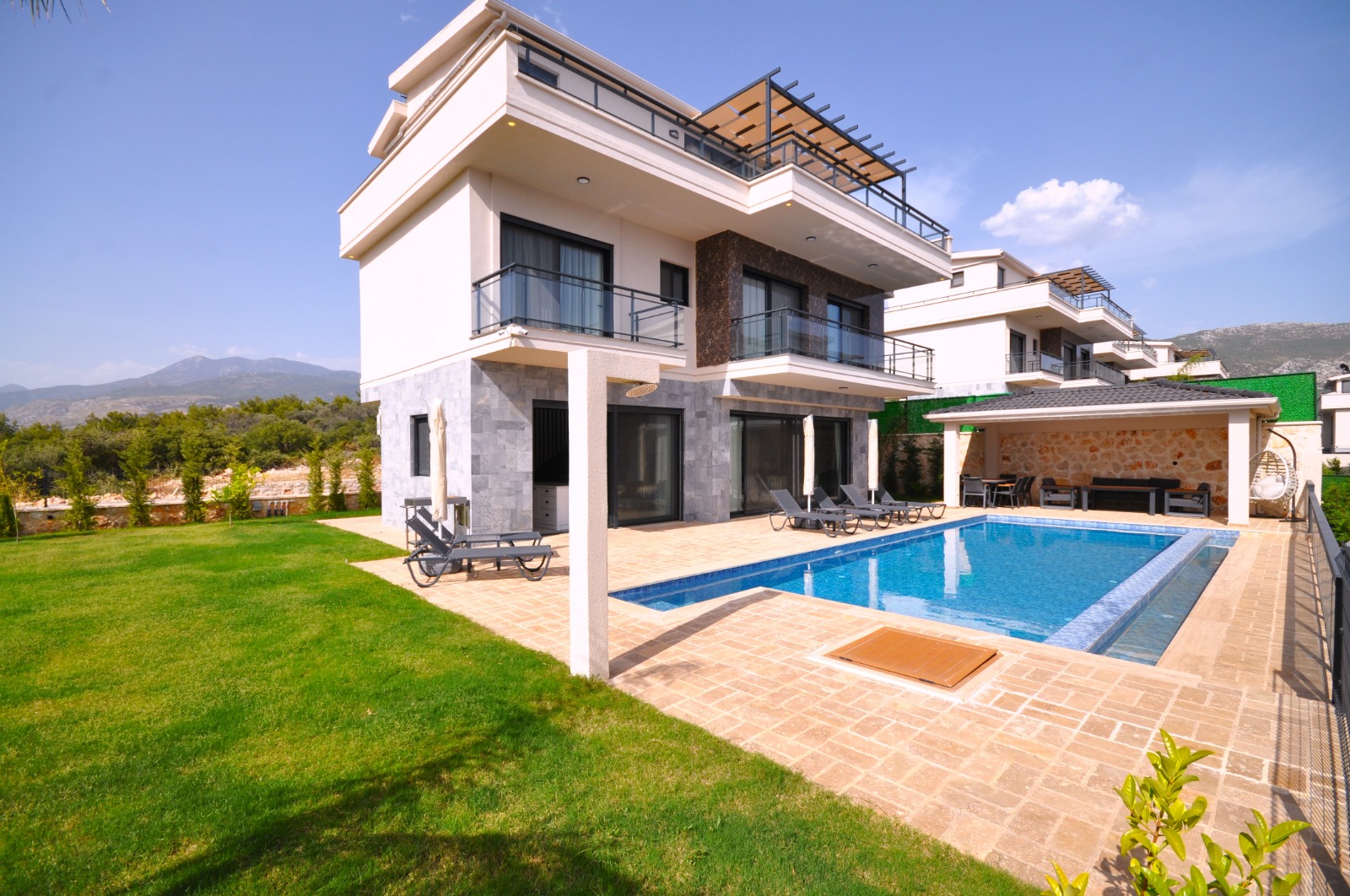 Kalkan Villa İnci 4+1 Modern Şıklık
