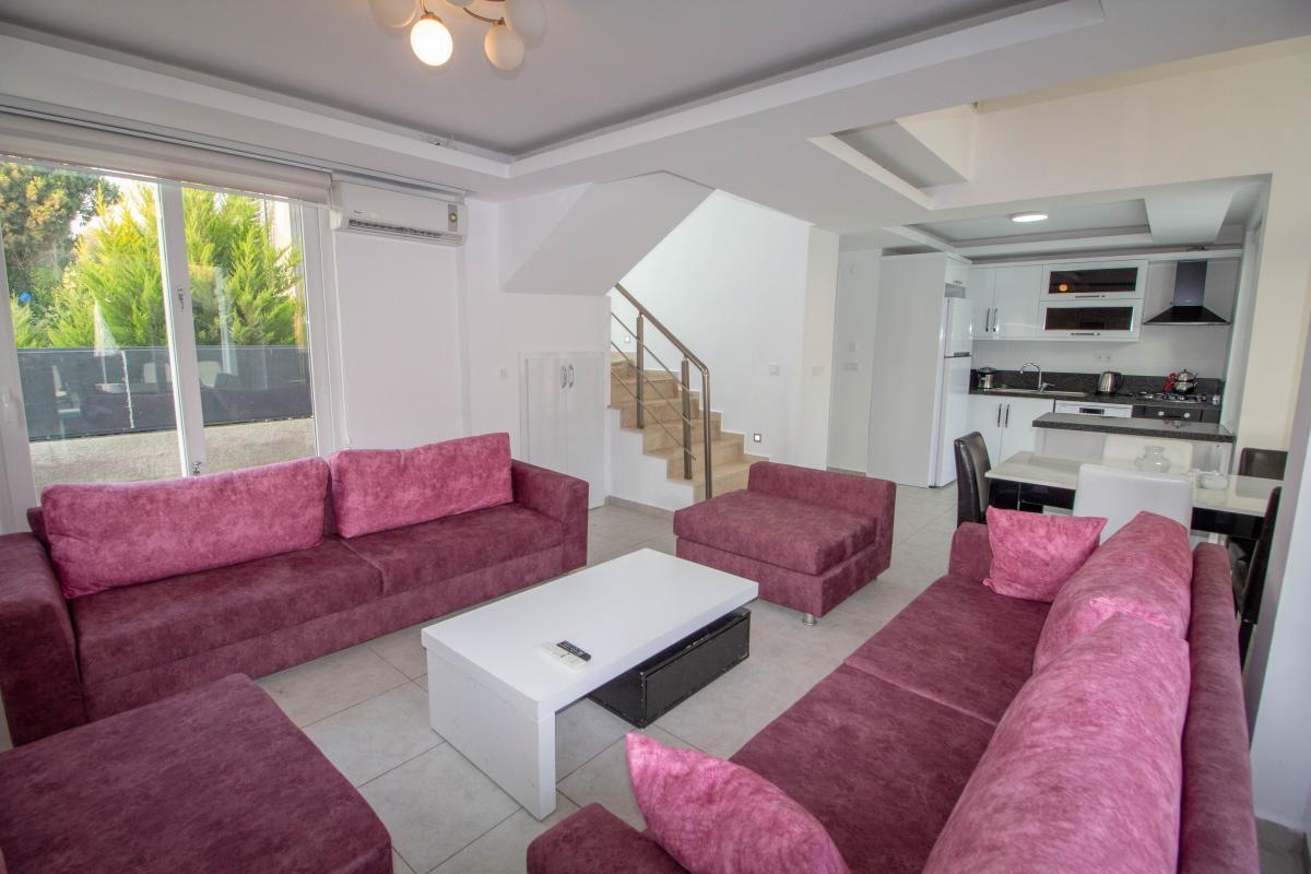 Fethiye Ölüdeniz'de Babadağ’ın eteklerinde Cihan Villa
