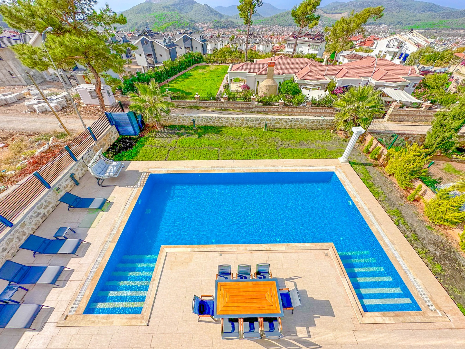 Fethiye Ölüdeniz'de Doğa Manzaralı Doha Villa