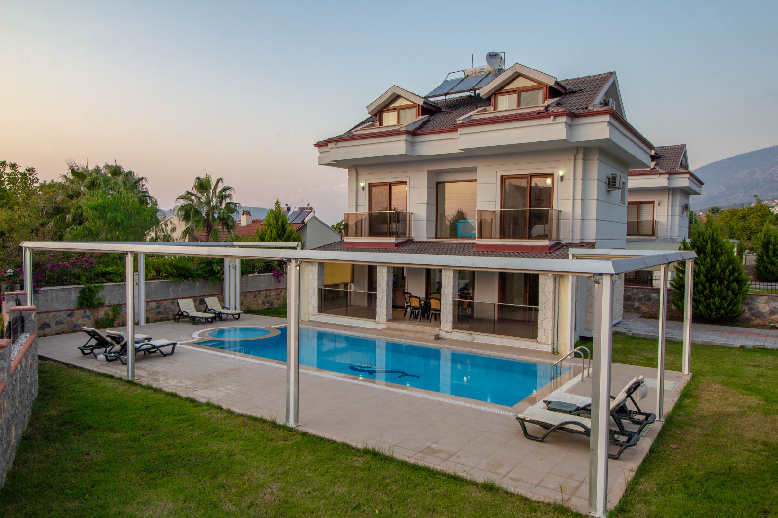 Fethiye Prestij Garden Villa 4+1