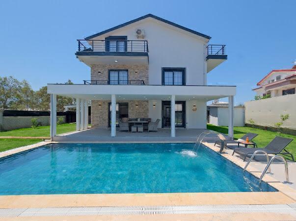 Fethiye Villa Azigos 2 Jakuzili Premium Konaklama