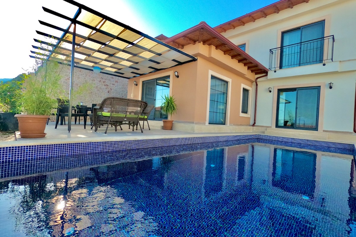 Kaş Villa Ares 4+1 Jakuzili