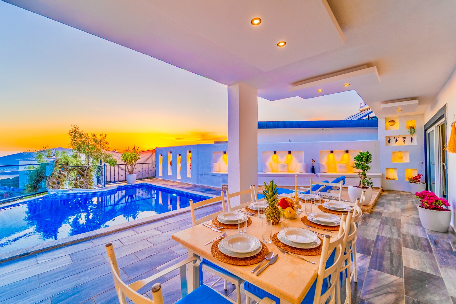 Villa Charm