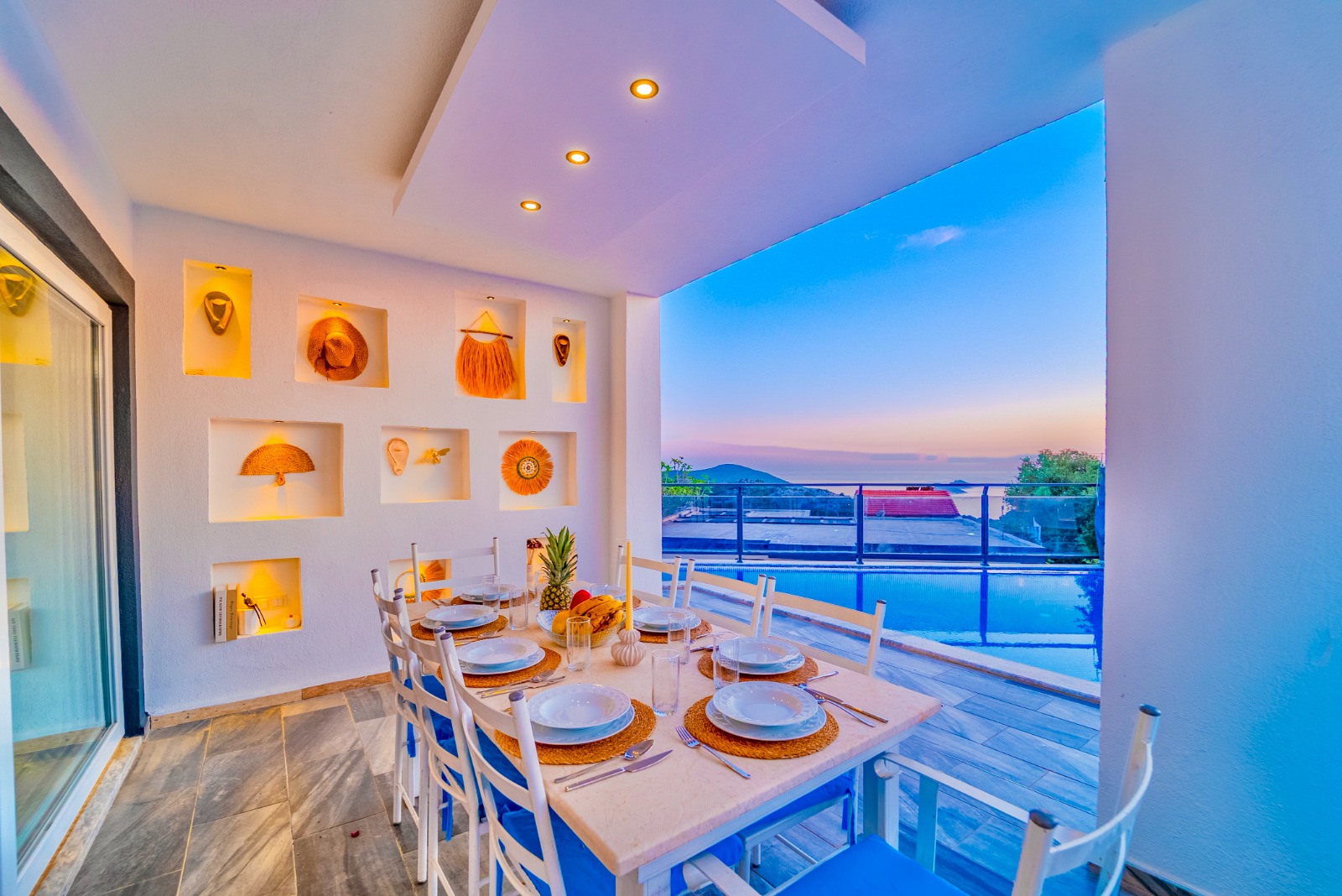Villa Charm