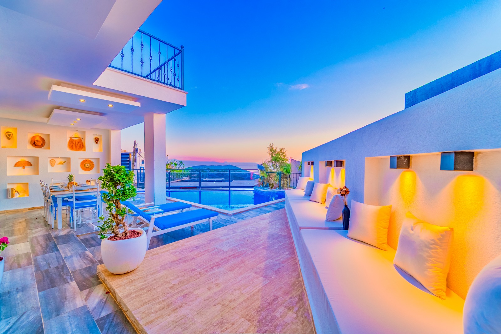 Villa Charm