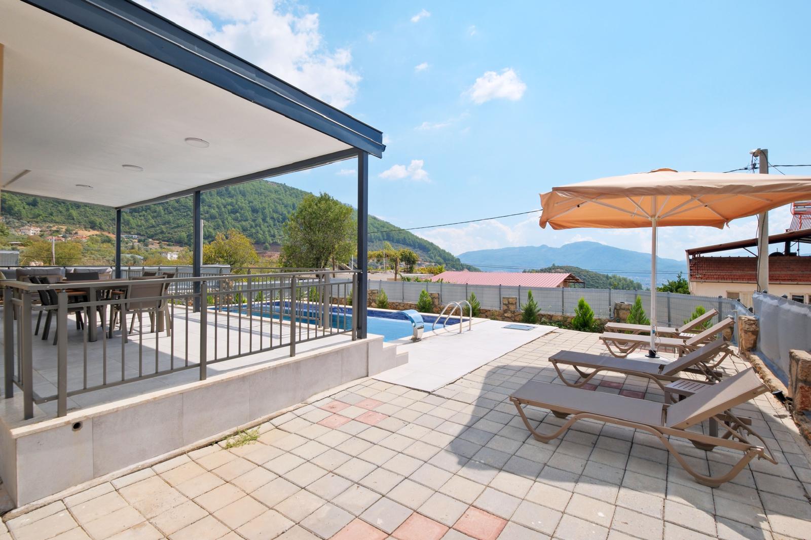 Fethiye Villa Eagle 1 İncirliköy Jakuzili Geniş Bahçeli