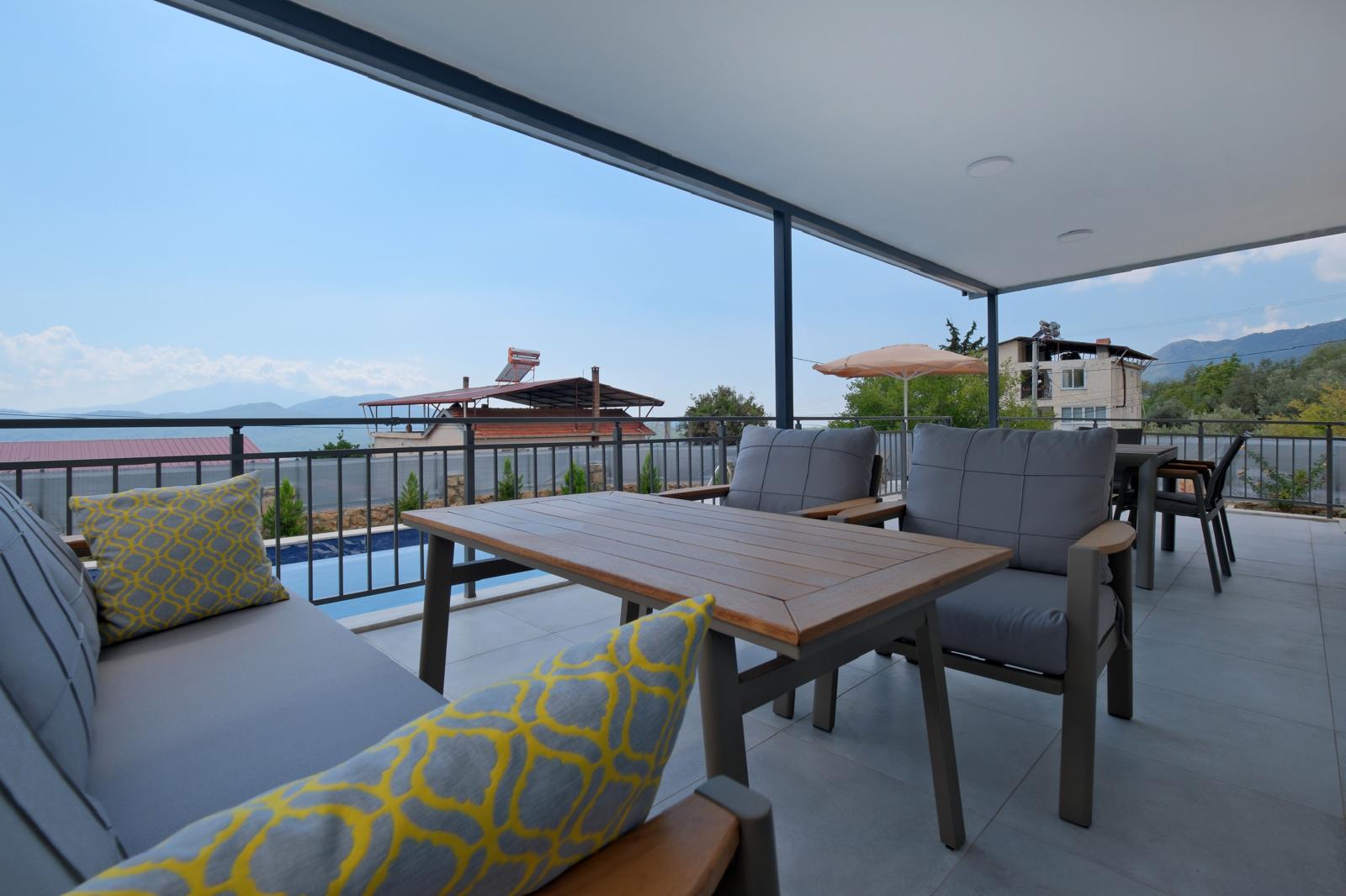Fethiye Villa Eagle 1 İncirliköy Jakuzili Geniş Bahçeli
